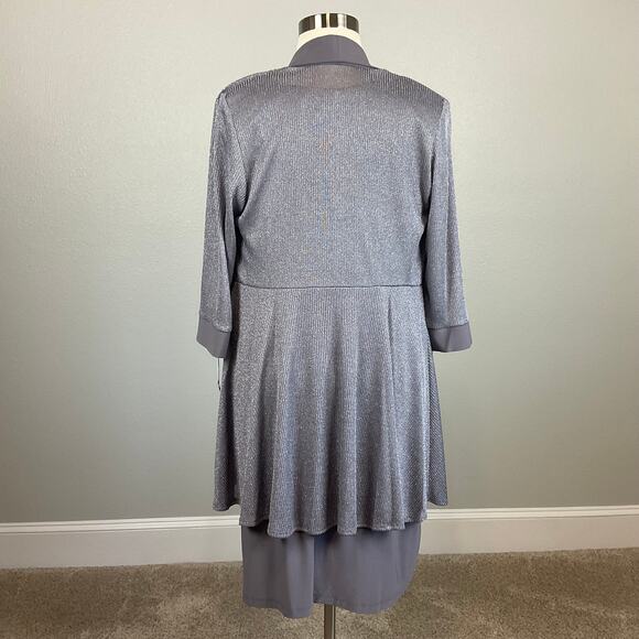Two-Piece Shift Cocktail Dress and Jacket Size 14W Silver Metallic R&M Richards - Picture 4 of 15